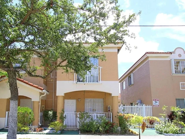 316 E 4th St # 1, Hialeah FL 33010