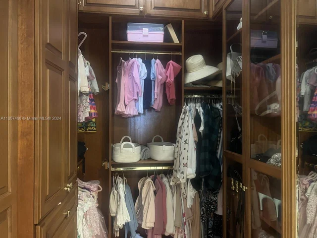 10225 Collins Ave # 804, Bal Harbour FL 33154