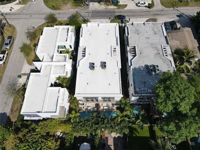 3110 Elizabeth St, Miami FL 33133