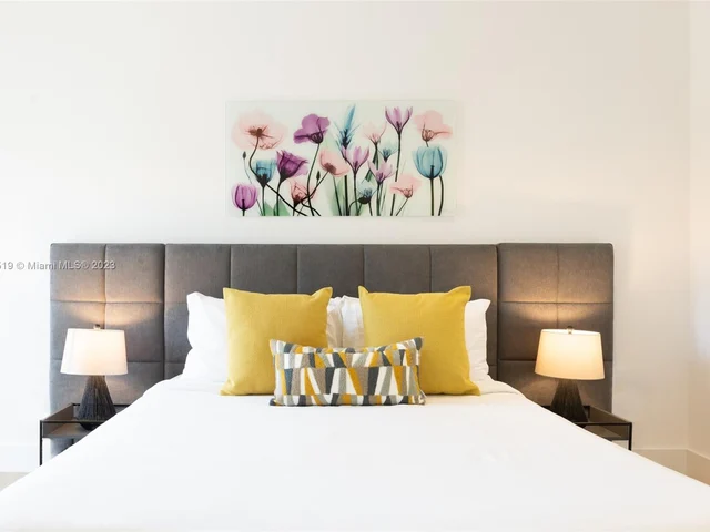 3110 Elizabeth St, Miami FL 33133