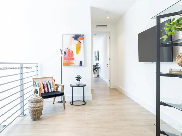 3110 Elizabeth St, Miami FL 33133