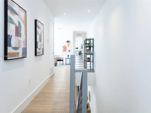 3110 Elizabeth St, Miami FL 33133