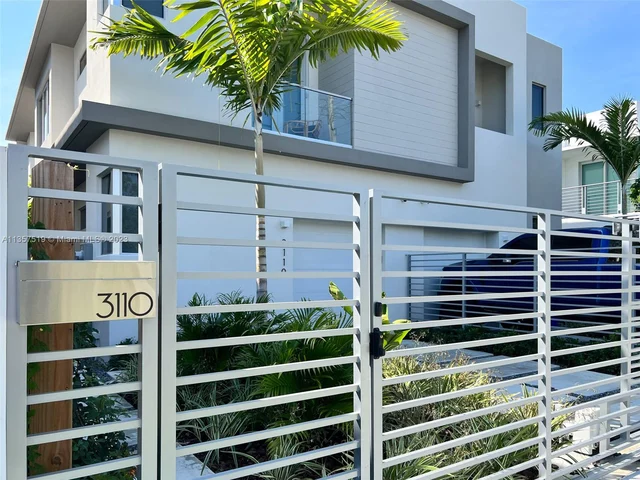 3110 Elizabeth St, Miami FL 33133