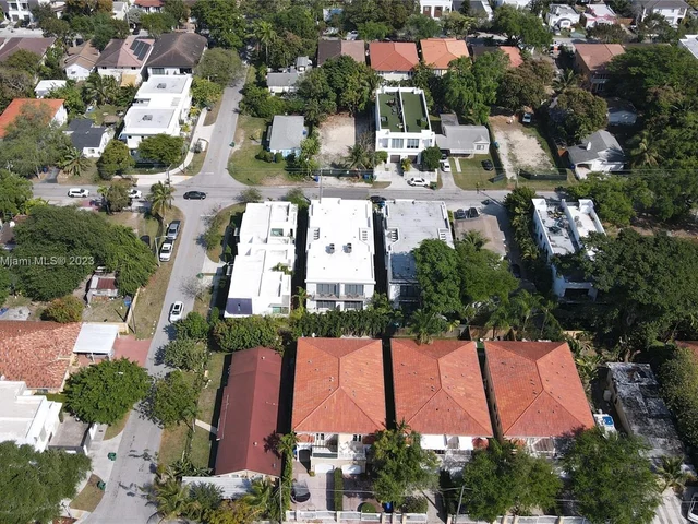 3110 Elizabeth St, Miami FL 33133