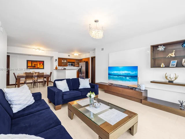 2080 S Ocean Dr # 27, Hallandale Beach FL 33009