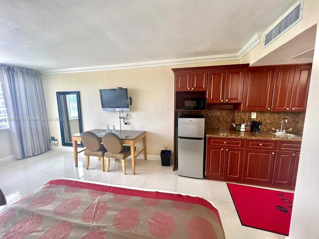 19201 Collins Ave # 929, Sunny Isles Beach FL 33160