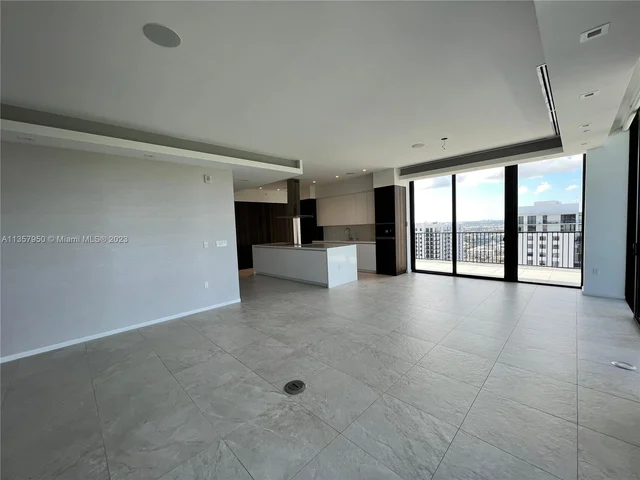 5300 Paseo Blvd # 2101, Doral FL 33166