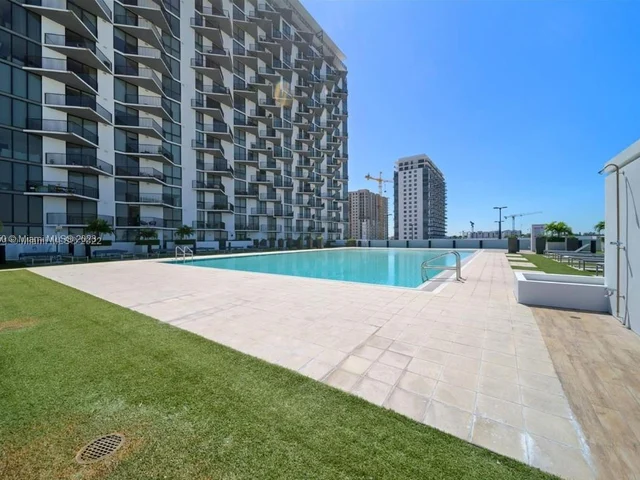 5300 Paseo Blvd # 2101, Doral FL 33166