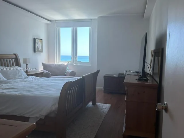 2301 Collins Ave # 1025, Miami Beach FL 33139