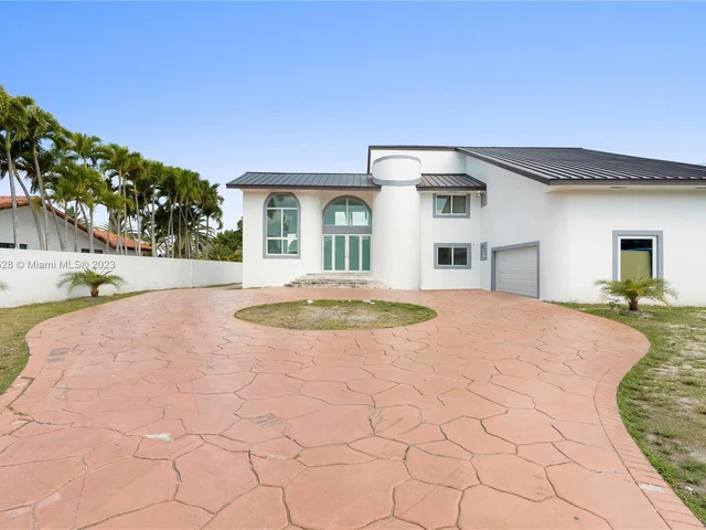 2821 SW 130th Ave, Miami FL 33175