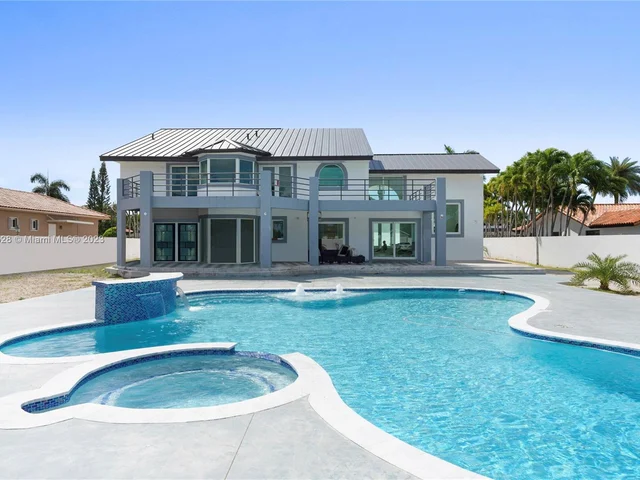 2821 SW 130th Ave, Miami FL 33175