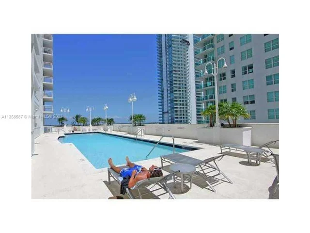 1200 BRICKELL BAY DR # 4217, Miami FL 33131