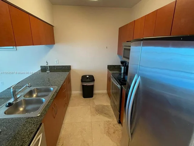 1200 BRICKELL BAY DR # 4217, Miami FL 33131