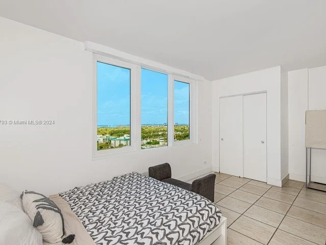 2301 Collins Ave # 1527, Miami Beach FL 33139