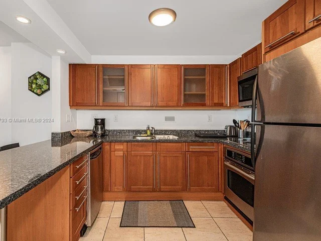 2301 Collins Ave # 1527, Miami Beach FL 33139