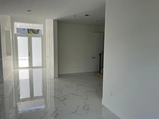 3537 Forest View Circle, Dania Beach FL 33312