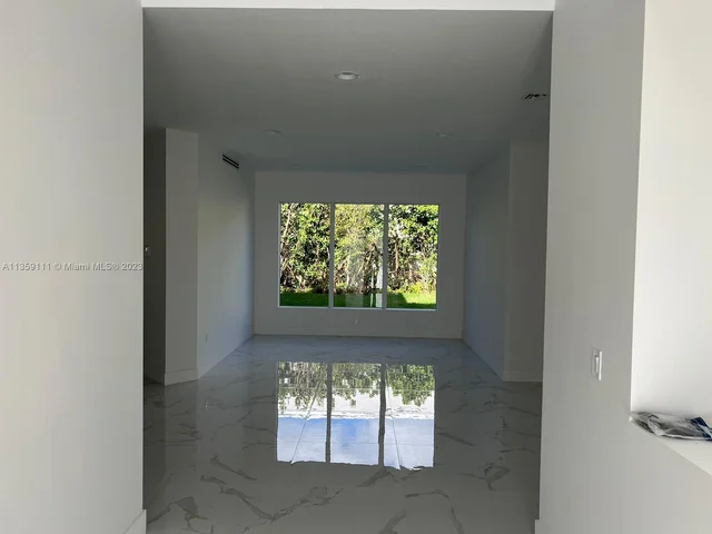 3537 Forest View Circle, Dania Beach FL 33312