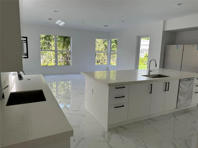 3537 Forest View Circle, Dania Beach FL 33312