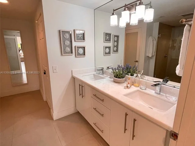 101 Crandon Blvd # 380, Key Biscayne FL 33149