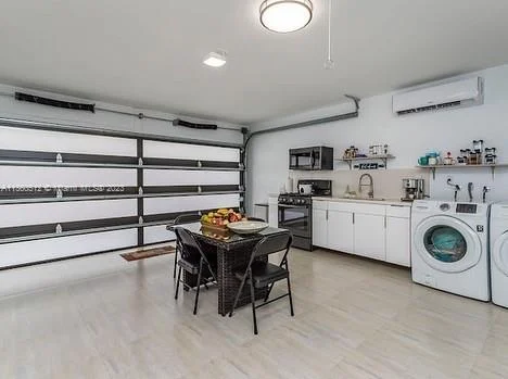 13360 SW 40th St, Miami FL 33175