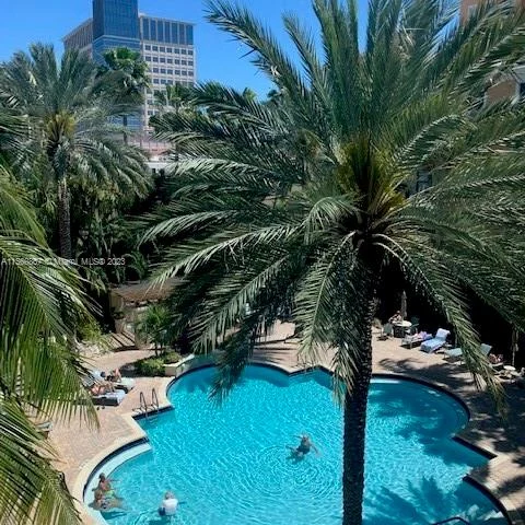 720 S Sapodilla Ave # 402, West Palm Beach FL 33401