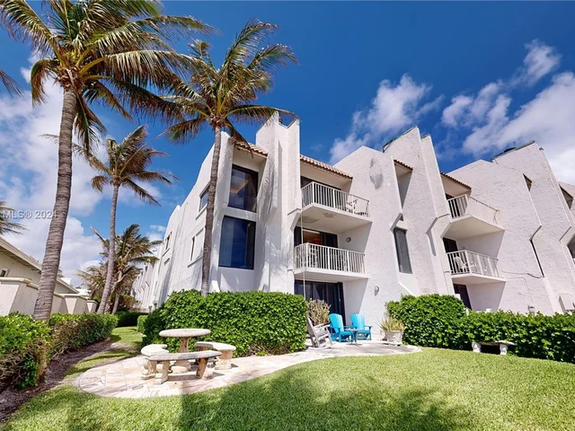 1223 Hillsboro Mile # 7, Hillsboro Beach FL 33062