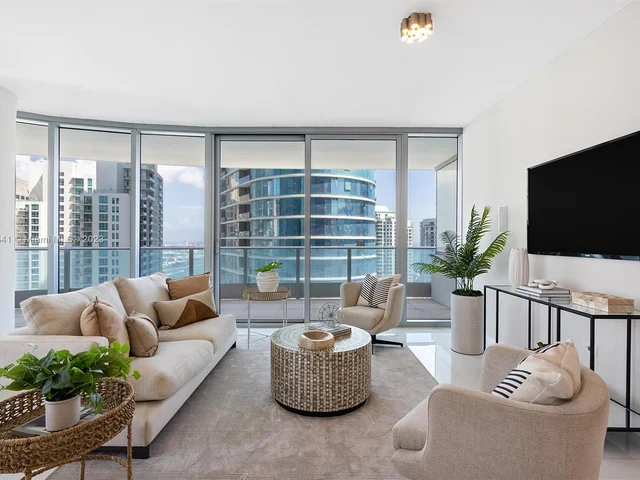 200 Biscayne Boulevard Way # 3601, Miami FL 33131