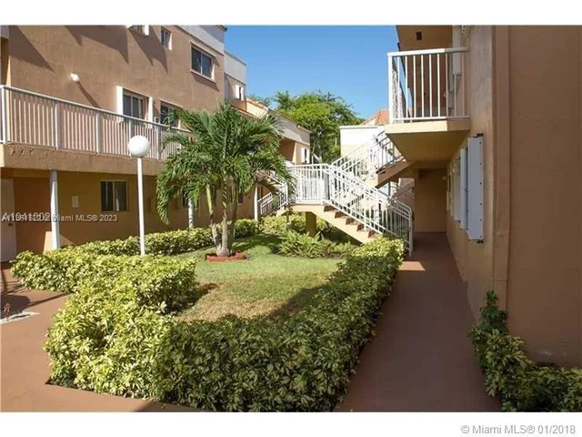 14911 SW 80 St # 202, Kendall FL 33193