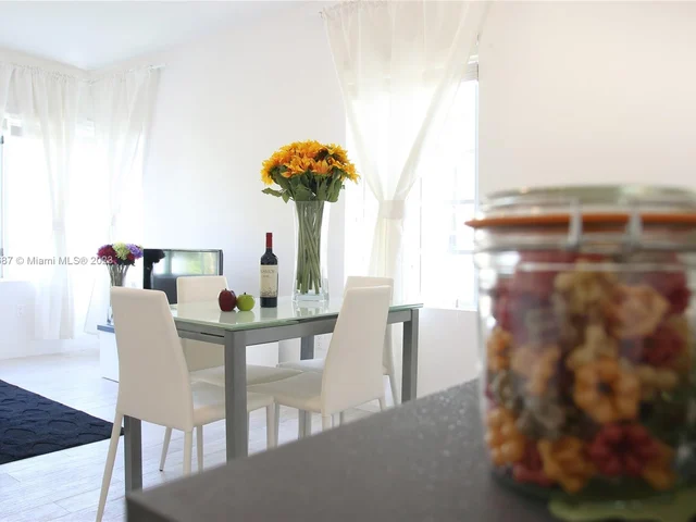 811 Jefferson Ave # 105, Miami Beach FL 33139