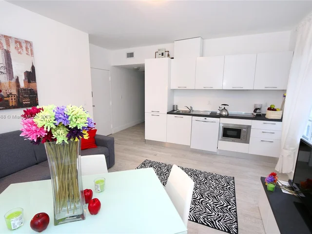 811 Jefferson Ave # 101, Miami Beach FL 33139