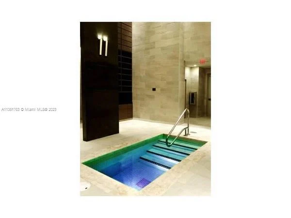 1830 S Ocean Dr # 3904, Hallandale Beach FL 33009