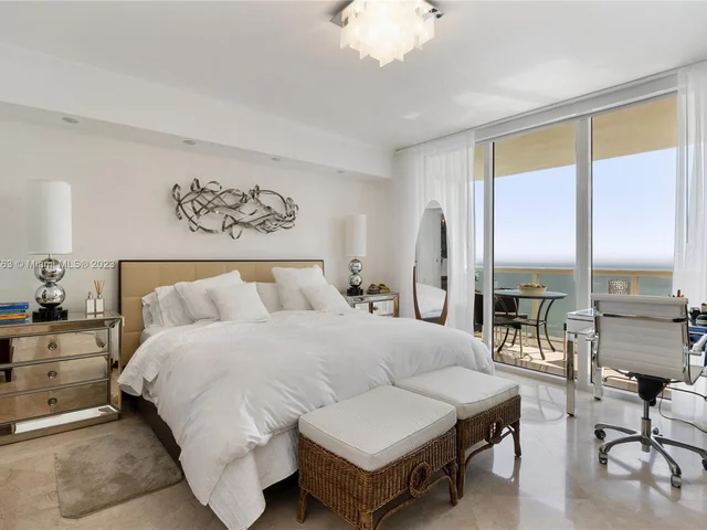 1830 S Ocean Dr # 3904, Hallandale Beach FL 33009
