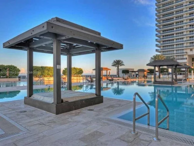 1830 S Ocean Dr # 3904, Hallandale Beach FL 33009