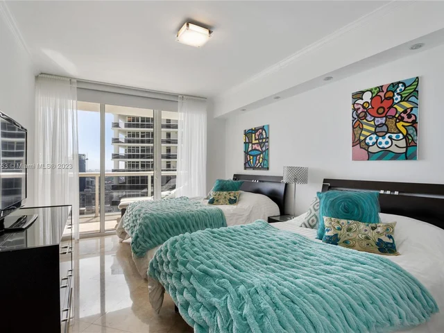 1830 S Ocean Dr # 3904, Hallandale Beach FL 33009