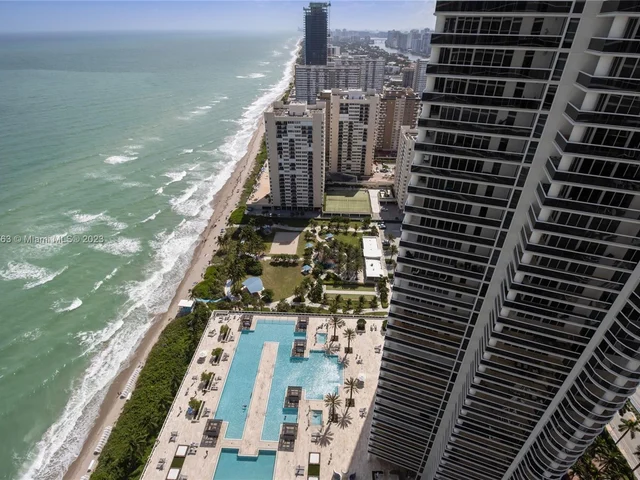 1830 S Ocean Dr # 3904, Hallandale Beach FL 33009