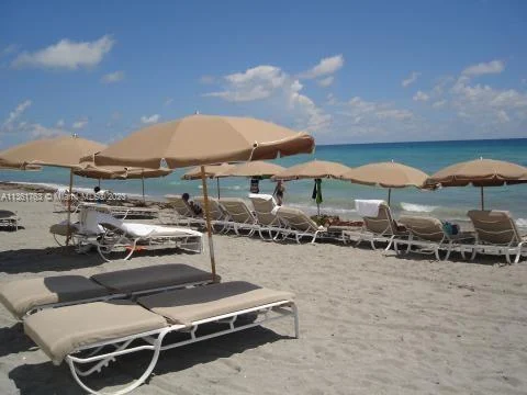 1830 S Ocean Dr # 3904, Hallandale Beach FL 33009