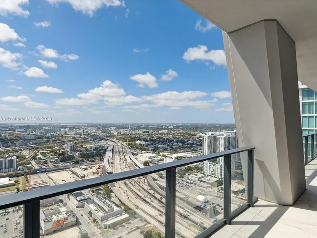 1000 Biscayne Blvd # 4401, Miami FL 33132