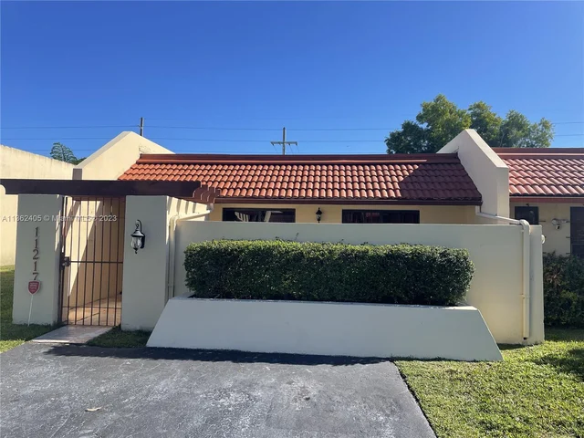 11217 SW 117th Ct # 11217, Miami FL 33186