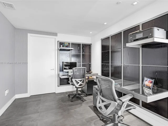 488 NE 18th St # 3912, Miami FL 33132