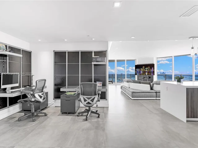 488 NE 18th St # 3912, Miami FL 33132