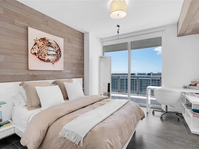 488 NE 18th St # 3912, Miami FL 33132