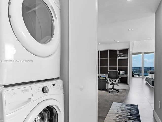 488 NE 18th St # 3912, Miami FL 33132