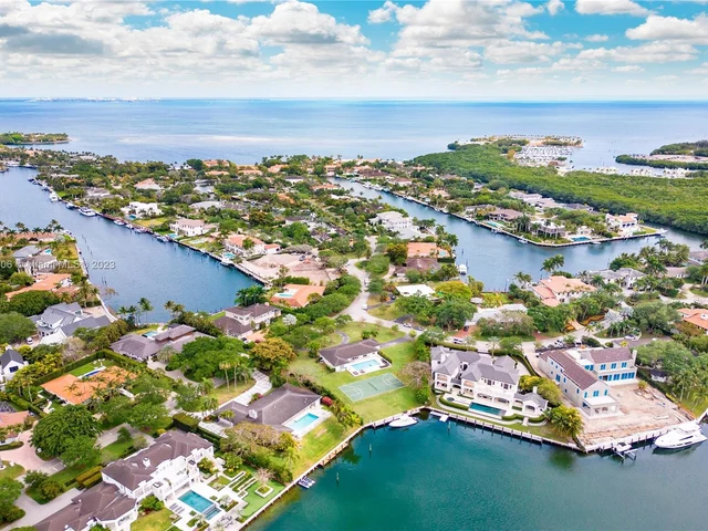 640 Solano Prado, Coral Gables FL 33156