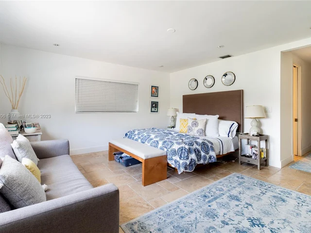 640 Solano Prado, Coral Gables FL 33156