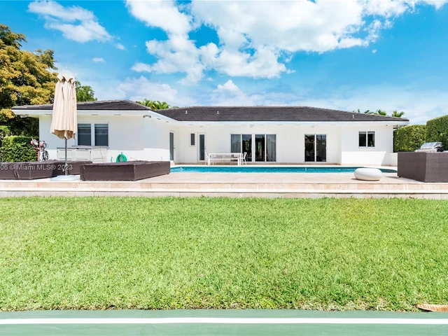 640 Solano Prado, Coral Gables FL 33156