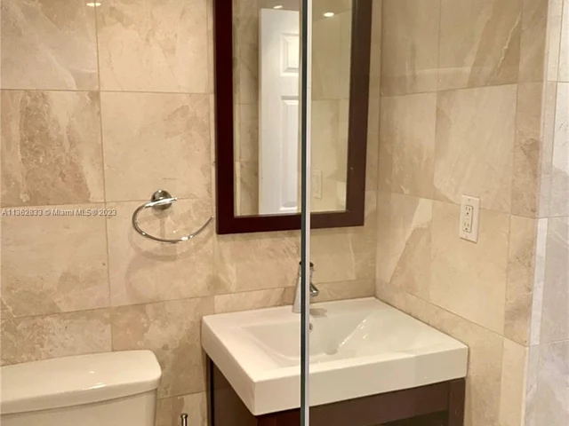 5600 Collins Ave # 11R, Miami Beach FL 33140