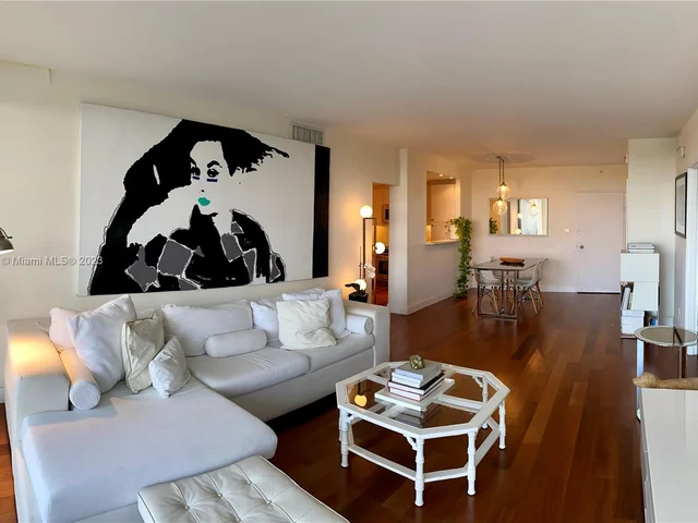 5600 Collins Ave # 11R, Miami Beach FL 33140