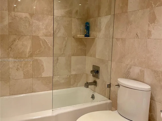 5600 Collins Ave # 11R, Miami Beach FL 33140