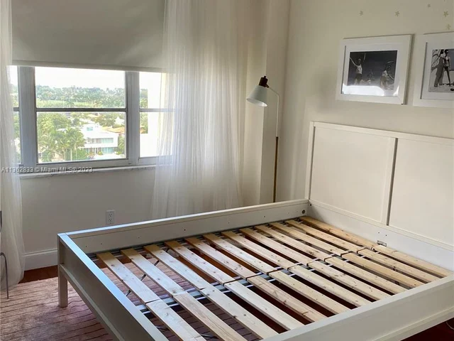 5600 Collins Ave # 11R, Miami Beach FL 33140