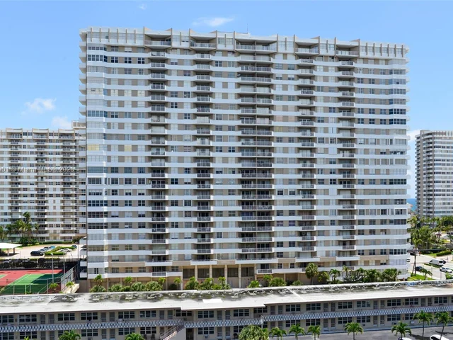 1985 S Ocean Dr # 15E, Hallandale Beach FL 33009